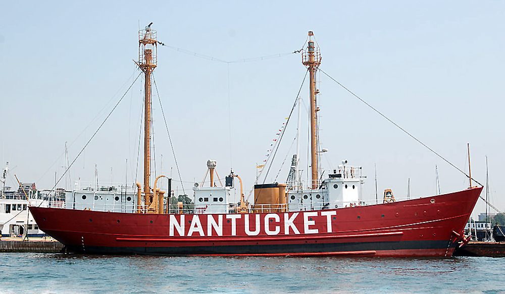 Local man saves Nantucket's lightship