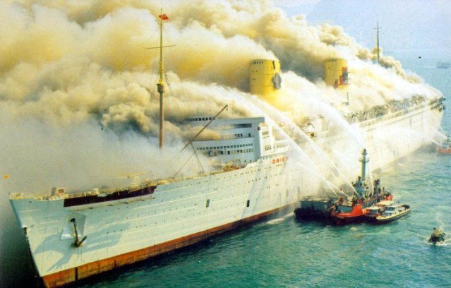 sunken cruise ship hong kong